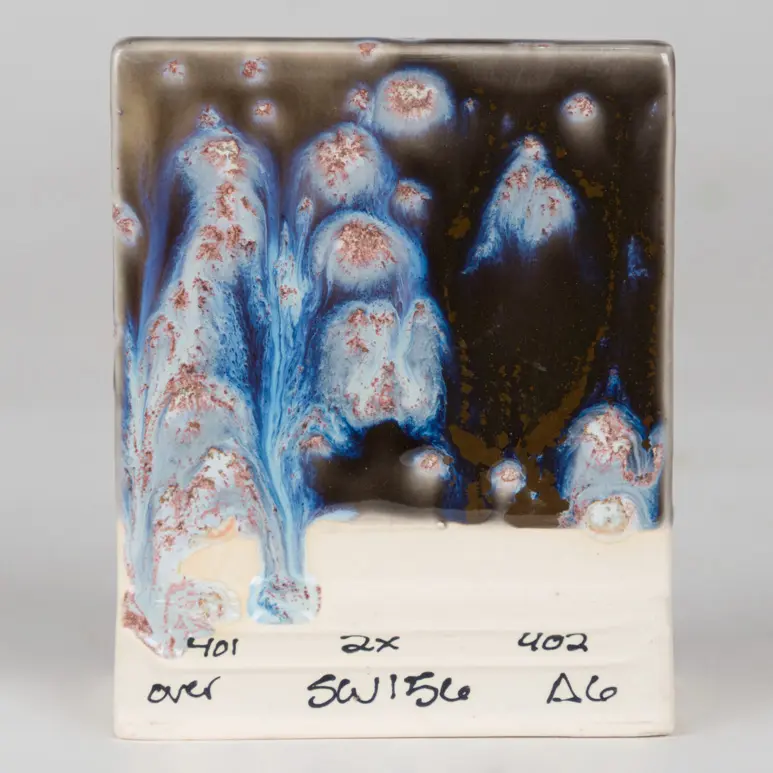 Galaxy Under SW-401 Light Flux (left) and SW-402 Dark Flux (right), Cone 6